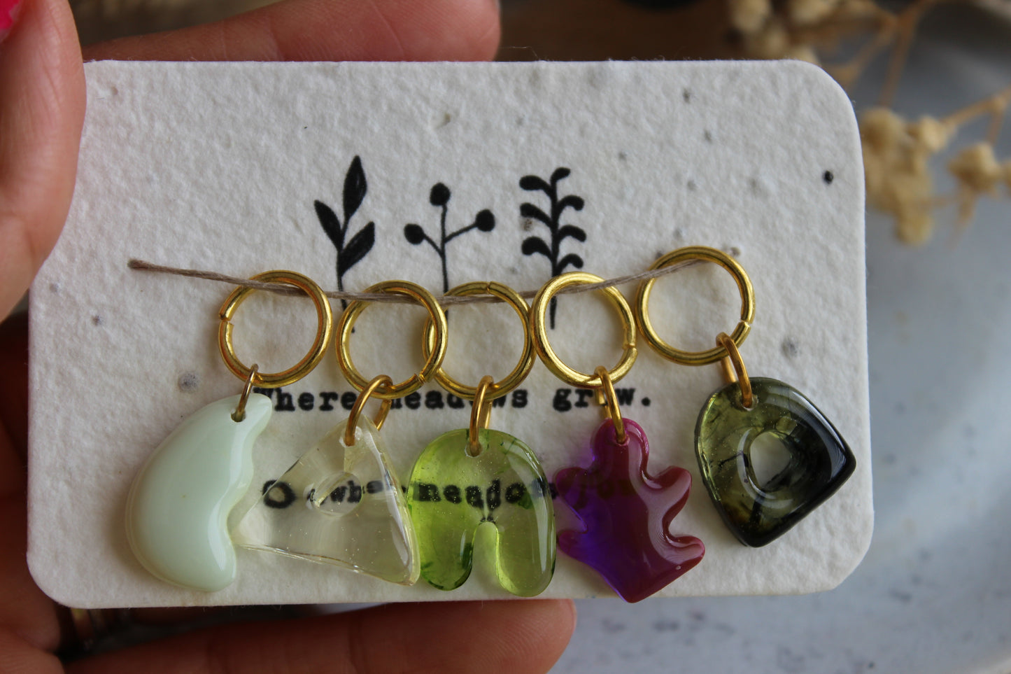 Abstract Resin Stitchmarkers