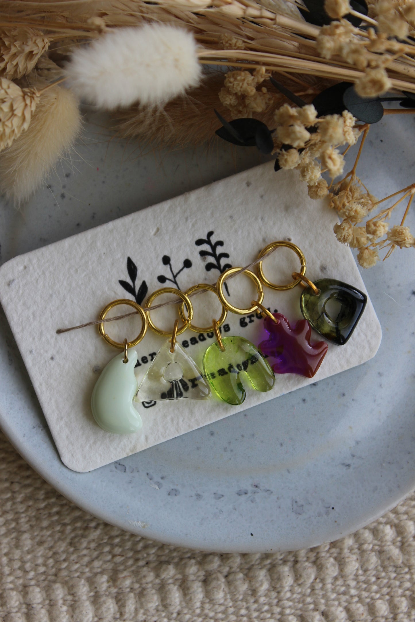 Abstract Resin Stitchmarkers