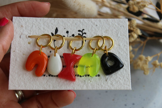 Abstract Resin Stitchmarkers
