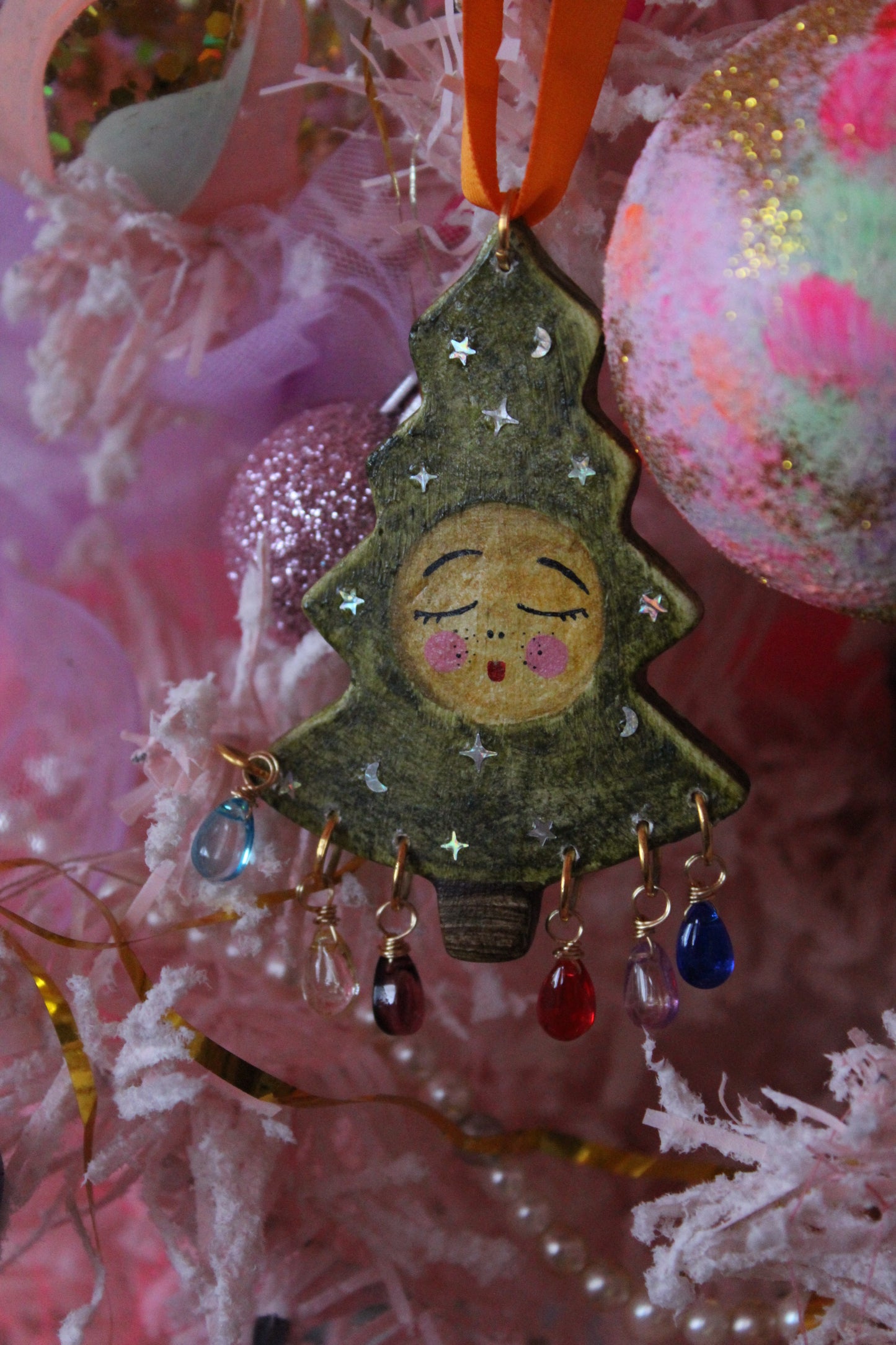 Sleeping tree Ornament